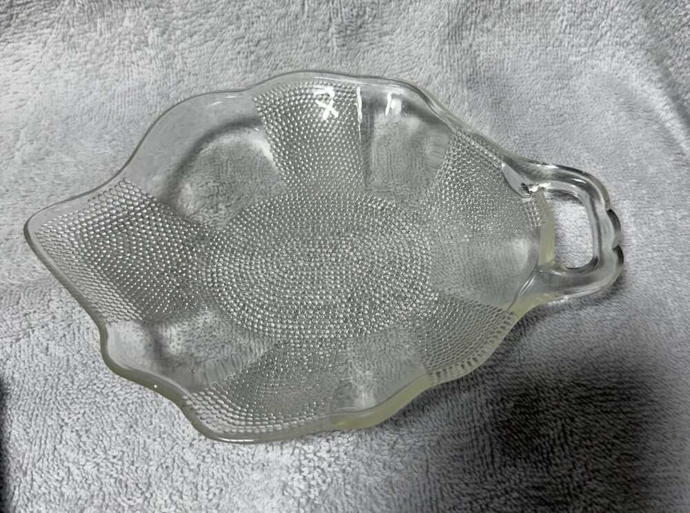 Jeannette Glass Dewdrop Relish Dish 8 x 6 Clear
